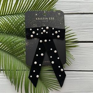 NWT Kristin Ess Hair Velvet Embellished Bow Slide